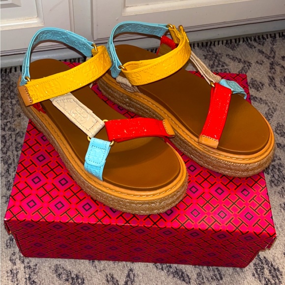 Authentic Tory Burch T-rope Sport sandals - Picture 1 of 6